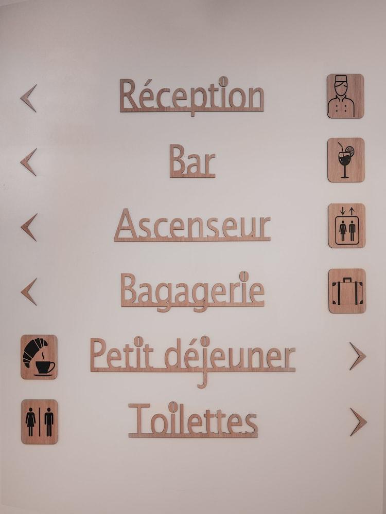 Ibis Styles Paris Montmartre Nord Hotel Bagian luar foto