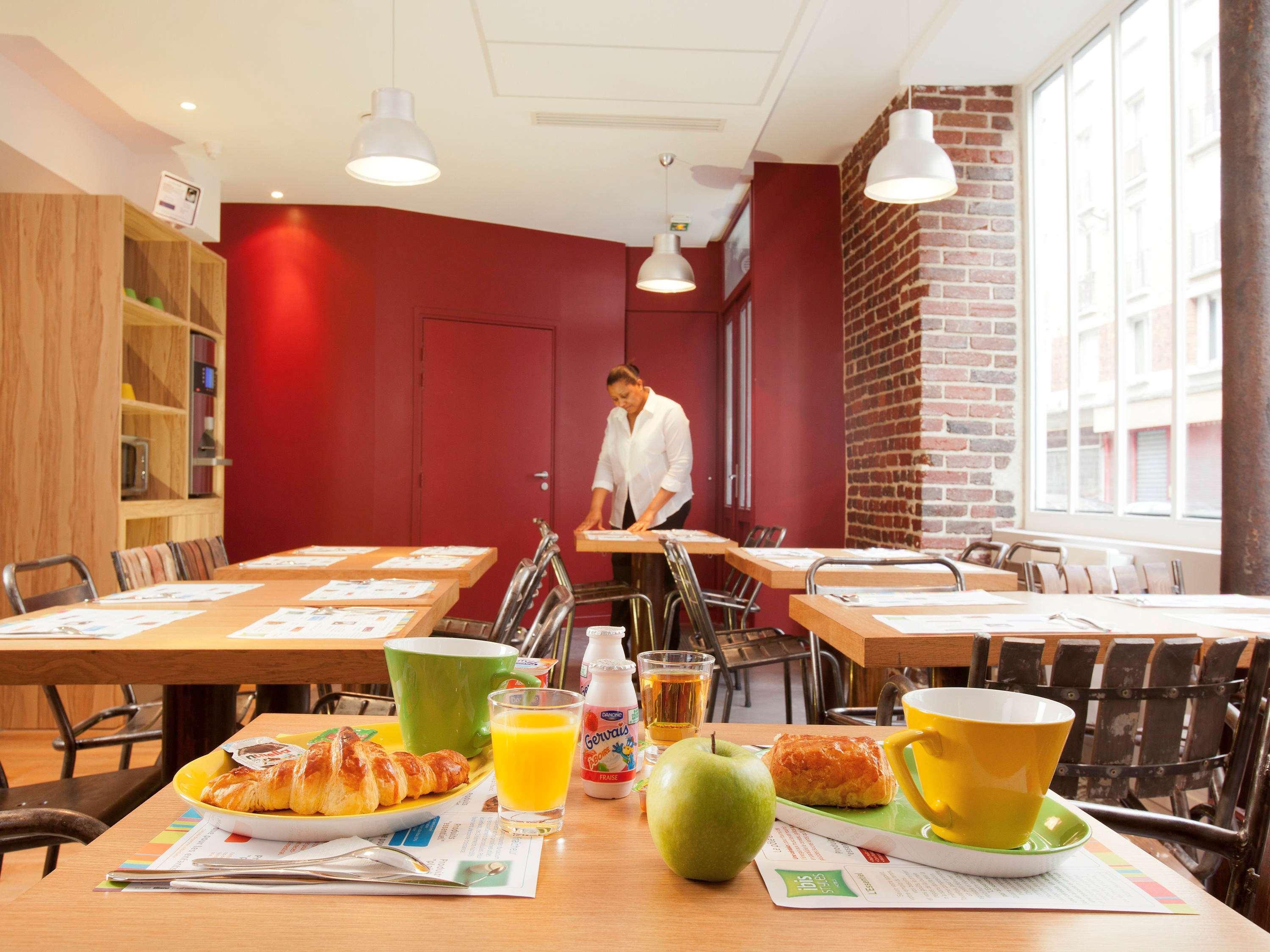 Ibis Styles Paris Montmartre Nord Hotel Bagian luar foto